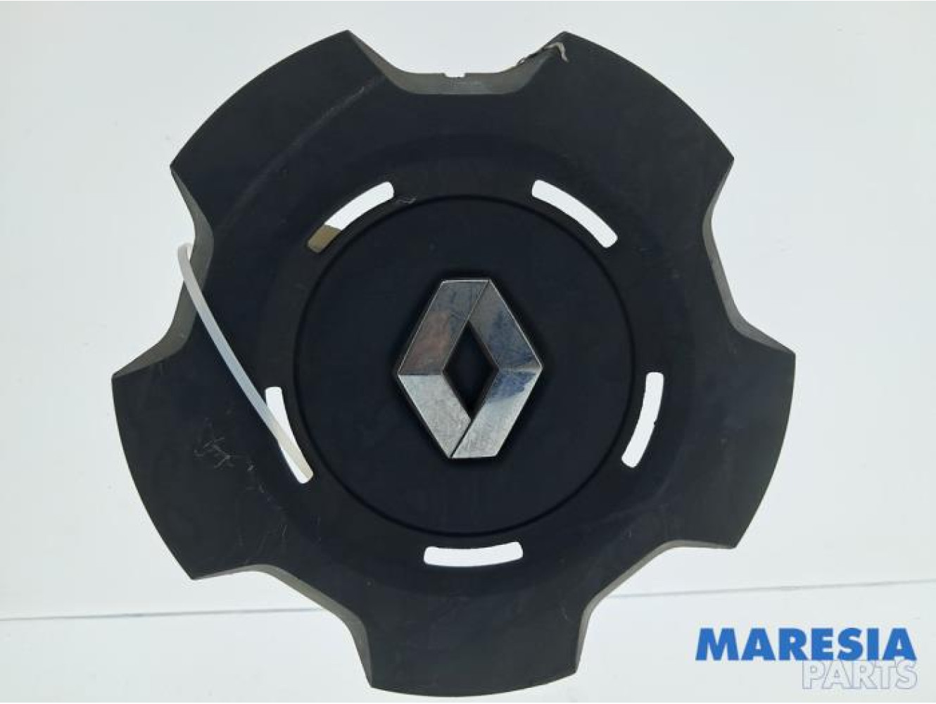 Renault - Trafic - Wheel cover (spare)