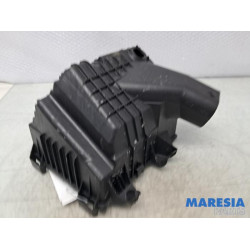 Renault - Trafic - Luchtfilterhuis