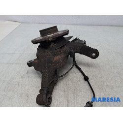 Renault - Trafic - Knuckle, front right