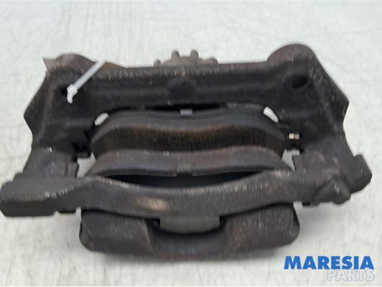 Renault - Trafic - Front brake calliper, left