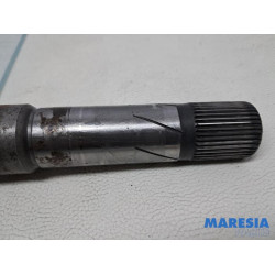 Renault - Trafic - Aandrijfas rechts-voor