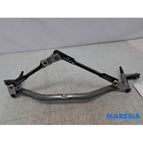 Renault - Trafic - Wiper mechanism