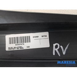 Renault - Scenic - Cadre pare-brise