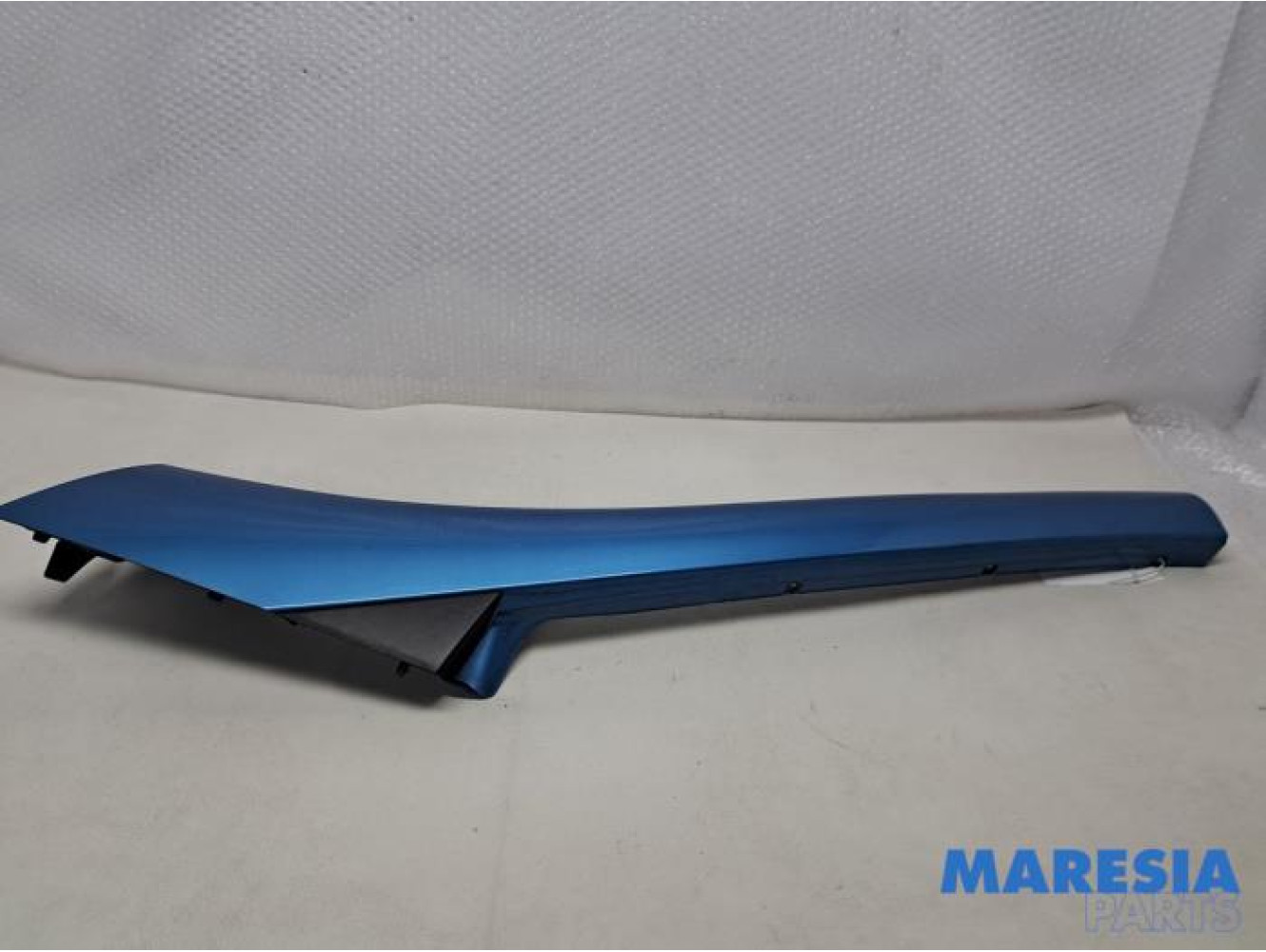 Renault - Scenic - Voorruitlijst