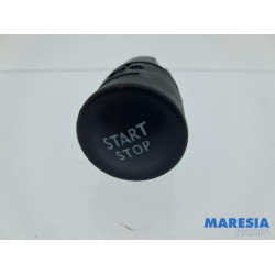 Renault - Scenic - Steuergerät Motormanagement