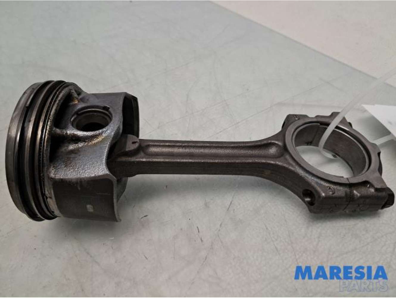 Renault - Clio - Connecting rod