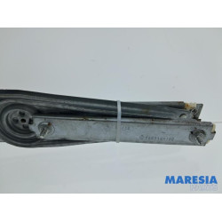 Renault - Scenic - Mécanique vitre 4portes avant droite