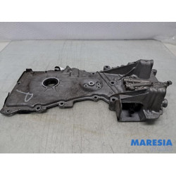 Renault - Clio - Couvercle de distribution