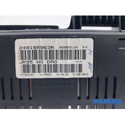 Renault - Scenic - Instrumentenpaneel