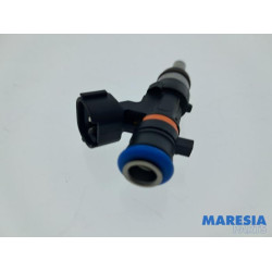 Renault - Clio - Injector (petrol injection)