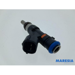 Renault - Clio - Injector (benzine injectie)