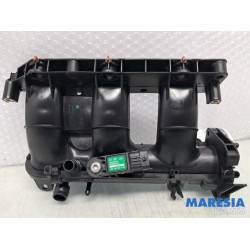 Renault - Clio - Intake manifold