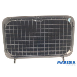 Renault - Scenic - Storage compartment