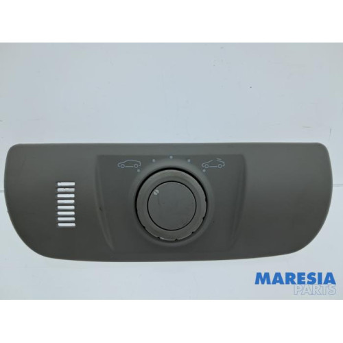 Renault - Scenic - Sunroof switch