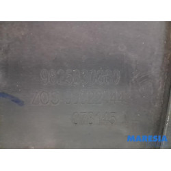 Peugeot - 2008 - Bumper bottom