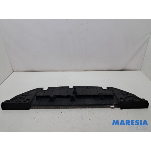 Peugeot - 2008 - Bumper bottom