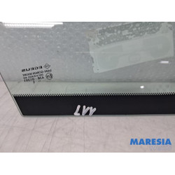 Renault - Trafic - Quarter light, front left