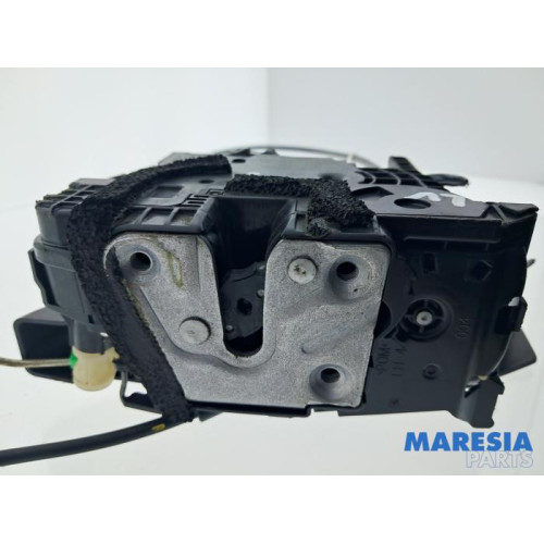 Renault - Trafic - Door lock mechanism 2-door, left