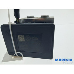 Renault - Trafic - Pompe ABS