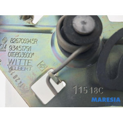 Renault - Trafic - Sliding door lock mechanism, right