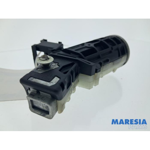 Renault - Trafic - Kontaktslot+Sleutel