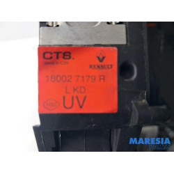 Renault - Trafic - Accelerator pedal