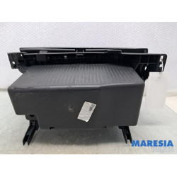 Renault - Trafic - Glovebox