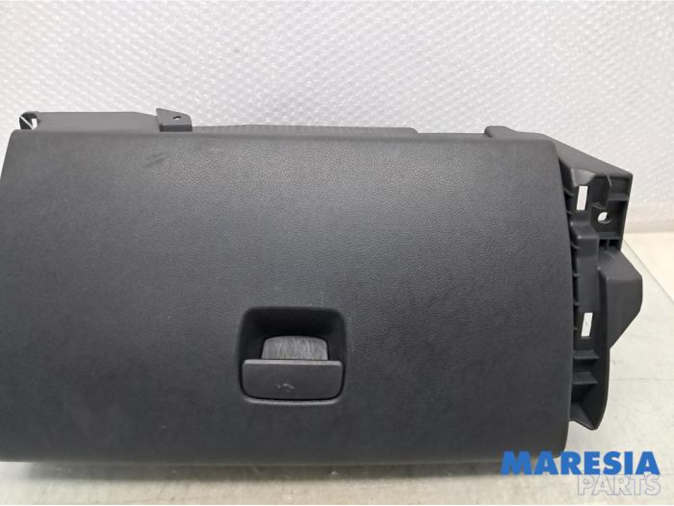 Renault - Trafic - Glovebox