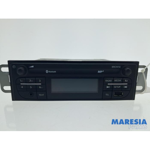 Renault - Trafic - Radio