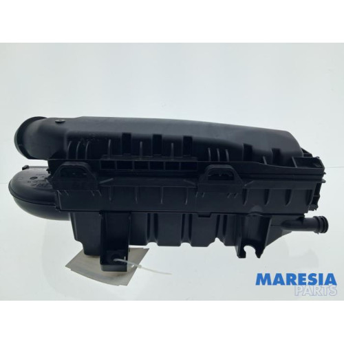 Peugeot - 2008 - Air box