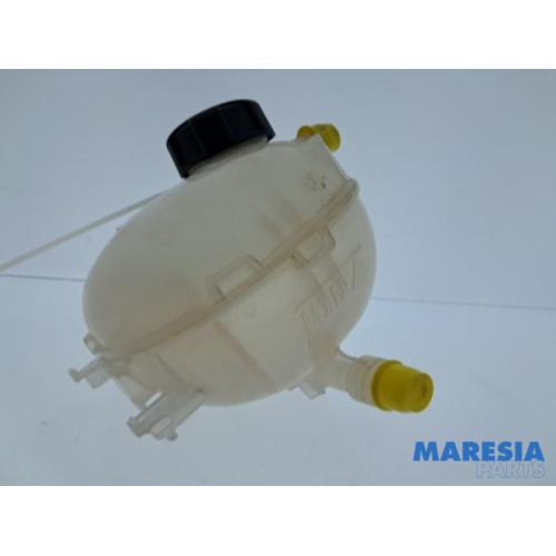 Peugeot - 2008 - Ausgleichsbehälter