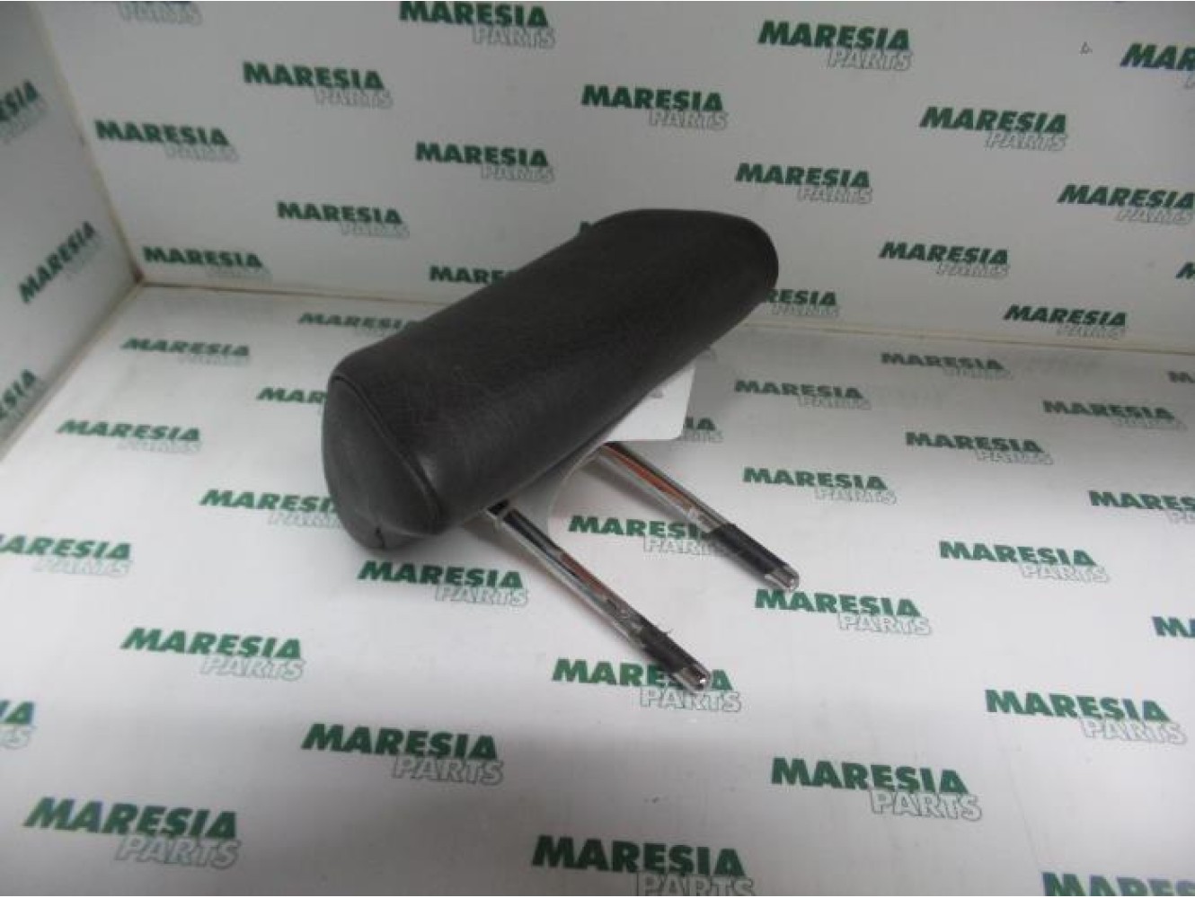 Peugeot - 307 - Headrest
