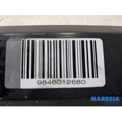 Opel - Vivaro - Seat rails, centre