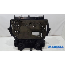 Opel - Vivaro - Engine protection panel