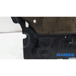 Opel - Vivaro - Engine protection panel