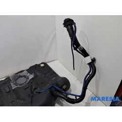 Alfa Romeo - 159 - Tank