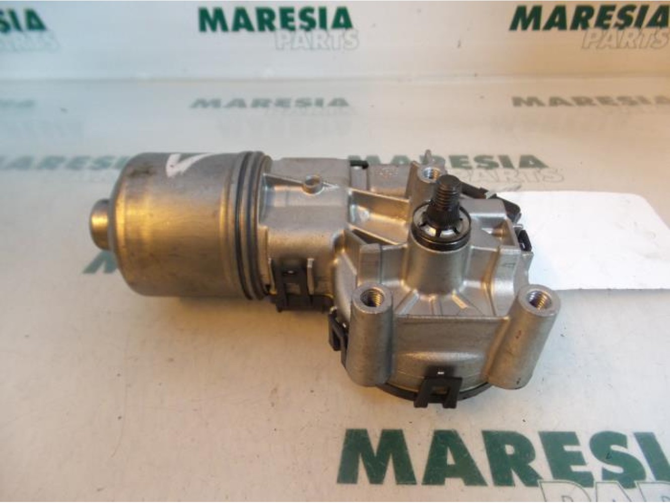 Peugeot - Partner - Front wiper motor