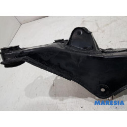 Alfa Romeo - 159 - Träger hinten