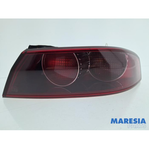 Alfa Romeo - 159 - Taillight, right