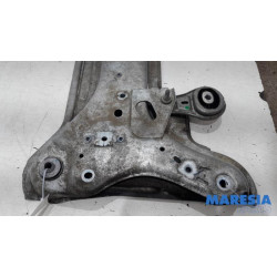 Renault - Trafic - Subframe