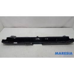 Renault - Trafic - Achterbumper