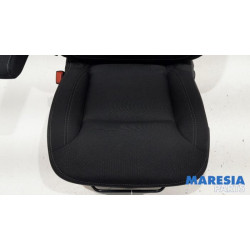 Renault - Trafic - Sitz links