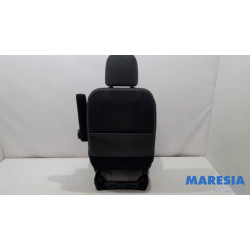 Renault - Trafic - Stoel rechts