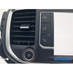 Opel - Vivaro - Radio control panel