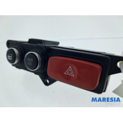 Alfa Romeo - 159 - Commutateur éclairage d'urgence