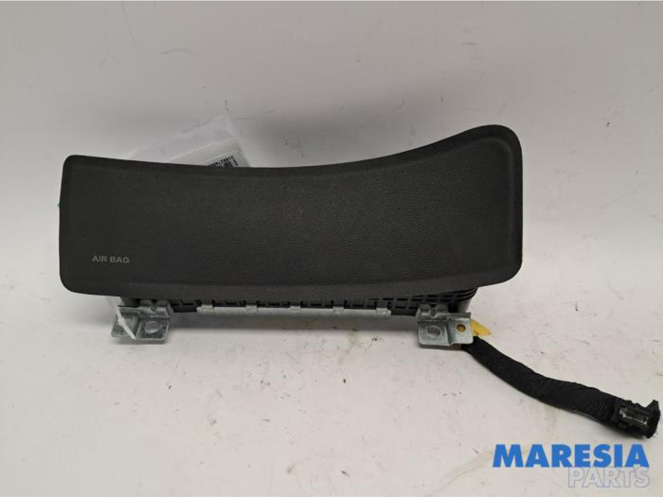 Alfa Romeo - 159 - Knee airbag, left