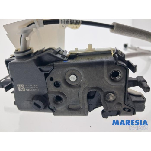 Opel - Vivaro - Schuifdeur Slotmechaniek links