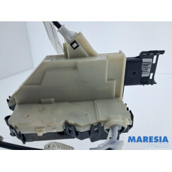 Opel - Vivaro - Sliding door lock mechanism, right