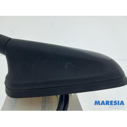 Opel - Vivaro - Antenna