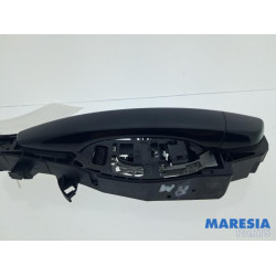 Opel - Vivaro - Sliding door handle, right